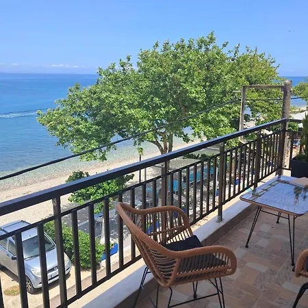 Apartment Flat On The Sea *