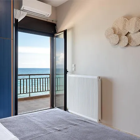 아파트 Flat On The Sea 포로스